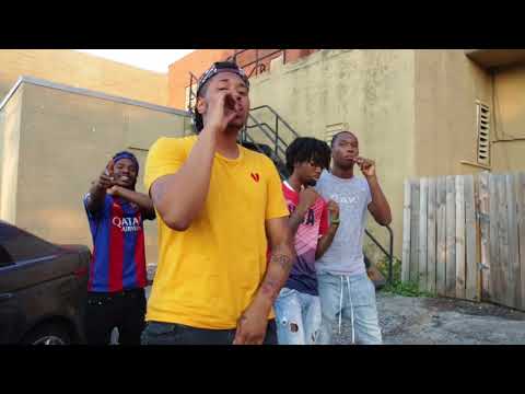 10KAY! & FAMOUS LAHEARTBREAK FT CEOVELLE & KICKBACK SHAWN - KICKBACK