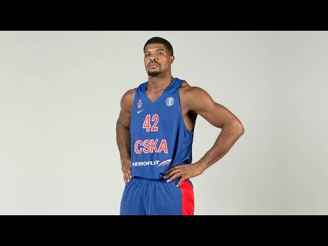 Final Four Magic: Kyle Hines Blocks Sergey Karasev