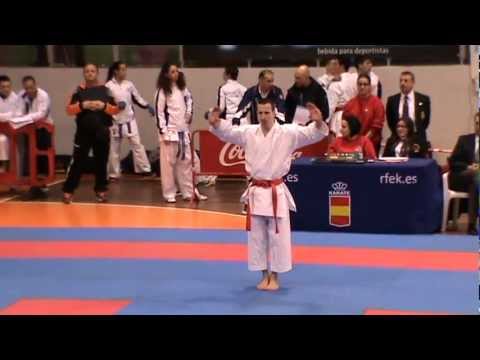 Campeonato de España Senior 2.013 - Semi fina Kata individual Masculino - Valentín Vs Carbonell