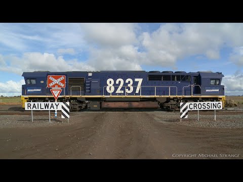 8237 Light Engine Arrives At Gheringhap - PoathTV Australian Trains & Railways