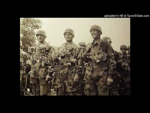 Hört Ihr Unser'n Schritt(Fallschirmjägerlied)