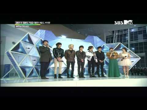 2011 SBS Gayo Daejun RedCarpet FT Island