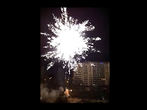 New Year BIG FIREWORK Silvester Berlin Hohenschönhausen Germany - Triplex 869 - 75Kg Battery