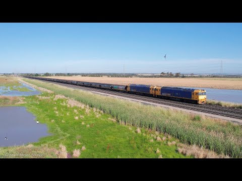 9158 Broad Gauge Pacific National Grain Train Stops At Gheringhap (20/12/2022) - PoathTV Railways