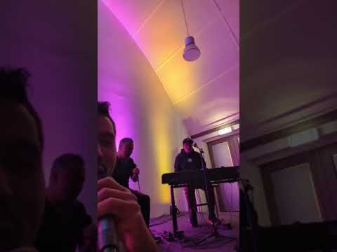 Opwekking 290 Hemelse Vader, hoor, wij eren U