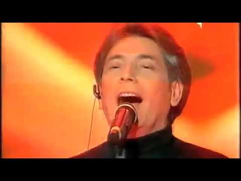 Con Nino D'Angelo   Marì   Sanremo 2002