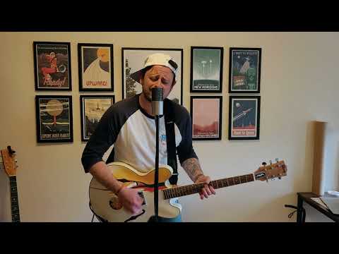 Blink 182 - Ghost On The Dance Floor (Guitar Cover) by Leo Dehoe