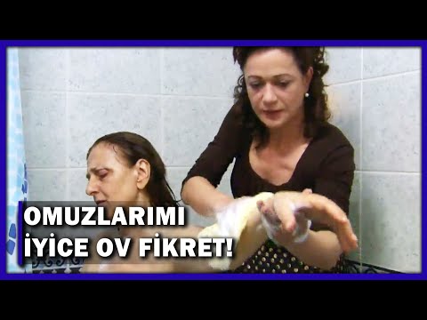 Fikret, Cevriye Hanımı Yıkadı! - Yaprak Dökümü 149.Bölüm