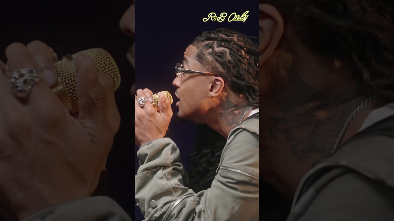 Listen to that falsetto!