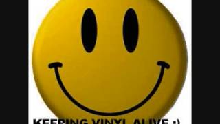 Ben Kaye & Synergy Hard Pop Sausage Ilojik Remix