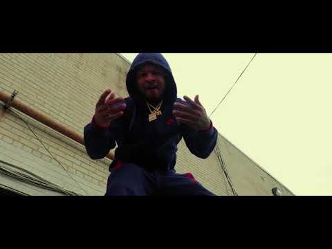 Mackmo Boss-Out The Way Ft. T Skurt (Official Video)