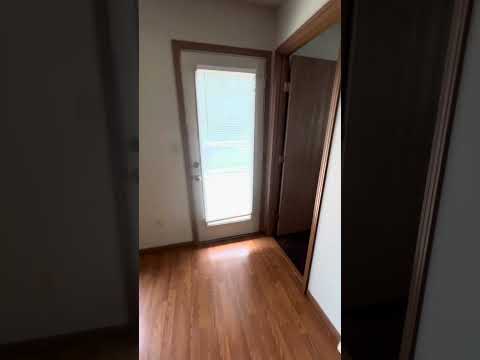 Gorgeous duplex in Raymore with a lot to offer along with new flooring. property video