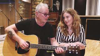 Åge Aleksandersen &amp; Ingebjørg Bratland synger &#39;Skin Sola&#39;