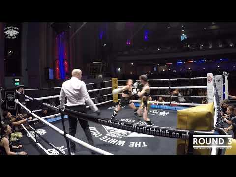 Elena Cresci V  Zita Mehesz