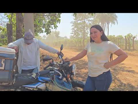 This man stopped my wife in the middle of the street, look why!