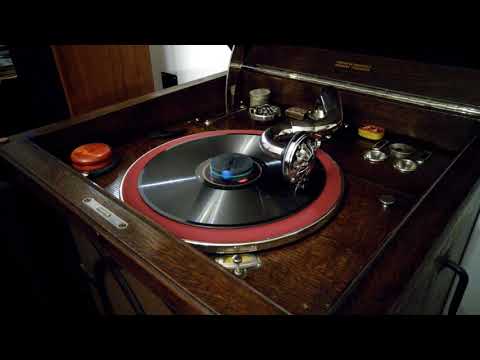 CHLOE (SONG OF THE SWAMP) - The singing Sophomore  - Columbia 4866  - 1928