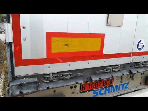 SCHMITZ CARGOBULL SCB-S3T Semi-Trailer