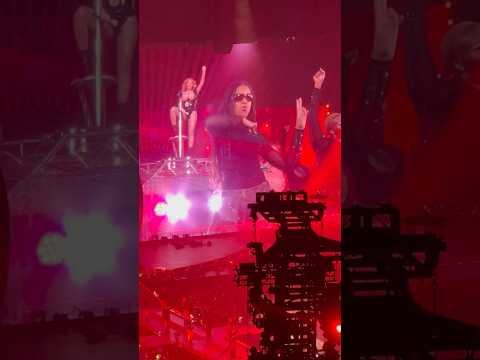 Blue Ivy in new all back outfit at the  #renaissanceworldtour 🖤😍🥰 #beyonce #concert #stlouis