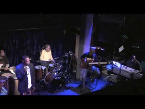 M1, Brian Jackson And The New Midnight Band Live At Jazz Cafe London 1