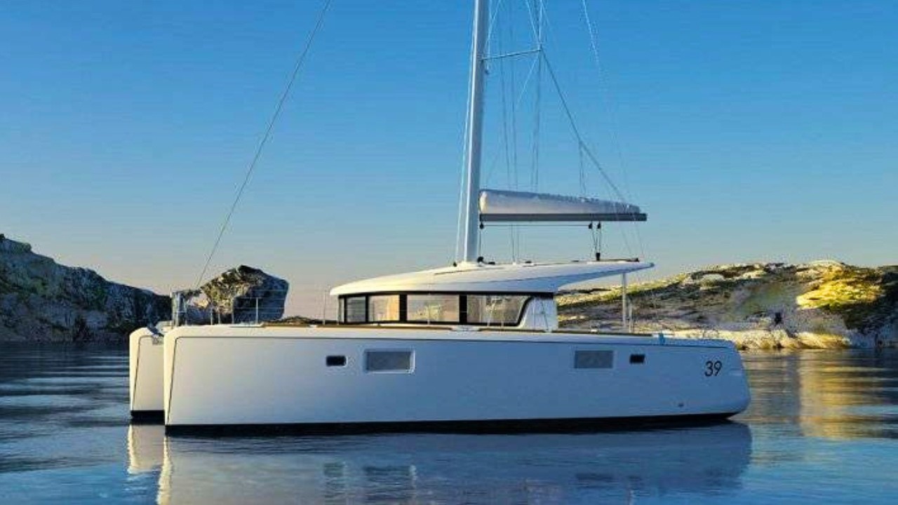 Lagoon 39