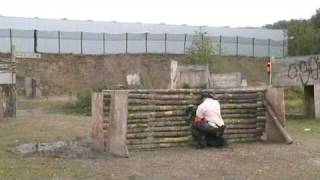 preview picture of video 'Paintball    one against one situation    18.09.2010'