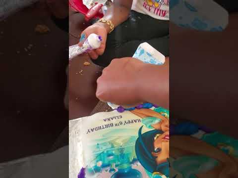 Making Princess Jasmine Cake