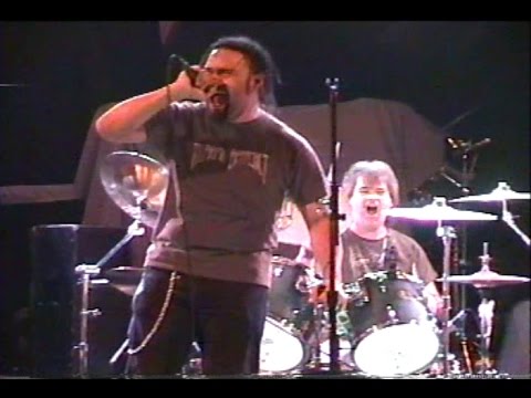 Thrash Ratchet performs Barbaric from 'Big Boss Is Pissed' cd