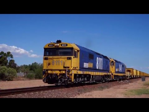 ARTC 5M22s Works Ballast Train with twin 81 class EMDs 25/01/16