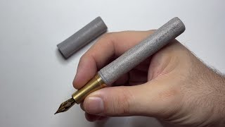 Fumisome 'Gentle' Leather Fountain Pen