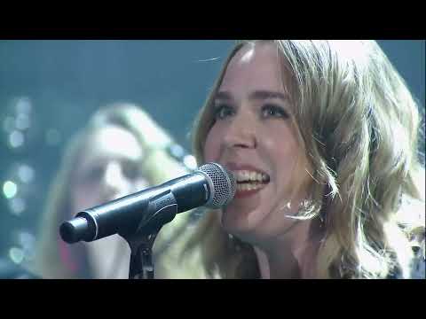 Belle et Bum 2017-18 - Serena Ryder - Stompa - Electric Love