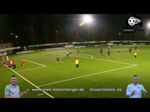 Fussballtraining: Schnelles Angriffsspiel - Angriff aus dem Zentrum mit Gegendruck