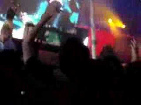M.I.A. - Galang LIVE @ Get Loaded In The Park 2007