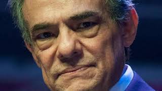 Mientras Llueve - José José