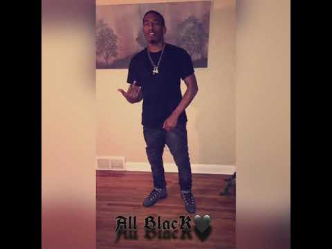 Chris Savag3- All Black🖤