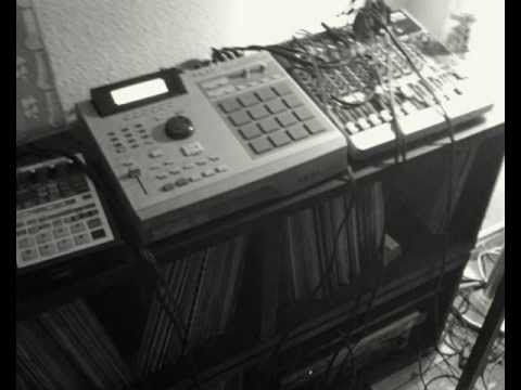 12 Drunkies - 01 - el mariachi (feat. dj cuebic & dj profile)