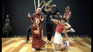 TWICE - Merry & Happy (Christmas Kpop workout!)