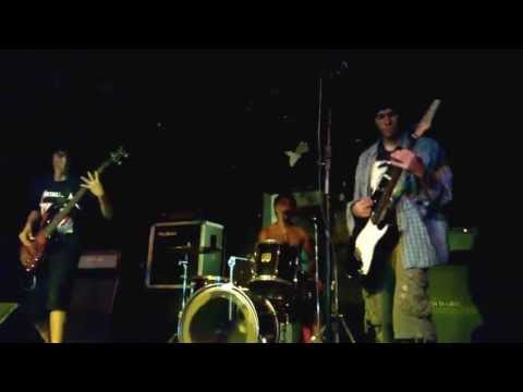 Fecal Mind - Breed ( Planet Music 12/05/2013 )