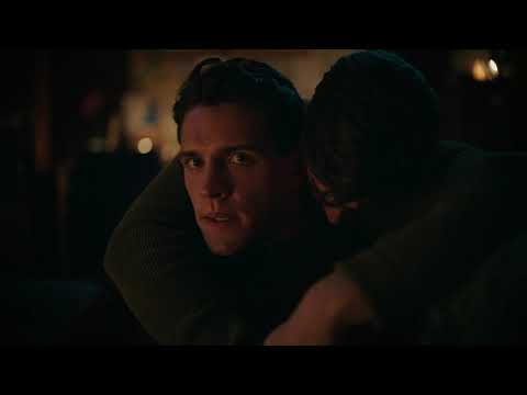 Fangs And Toni Kiss, Tabitha Uses The Radio, Kevin Sees The Gargoyle King - Riverdale 6x12 Scene