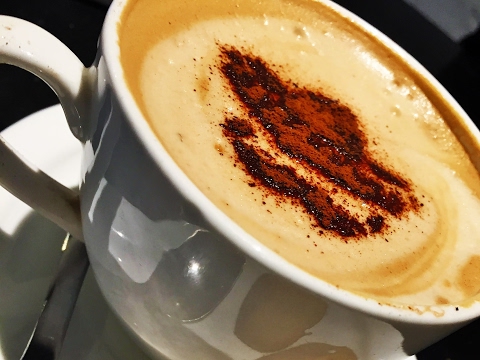 download lagu mp3 mp4 Cafe Amigos Mumbai, download lagu Cafe Amigos Mumbai gratis, unduh video klip Cafe Amigos Mumbai