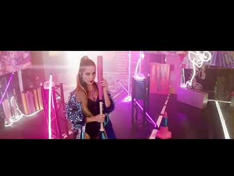 Ya Es Hora - Ana Mena, Becky G, De La Ghetto Official