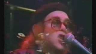 Elton John - I Heard It Through the Grapevine &amp; Island Girl