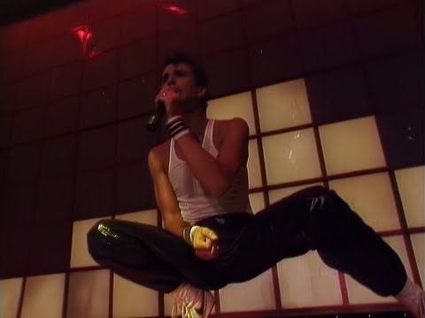 Saga - Cat Walk - Live at The Montreal Forum 1984 (Remastered)