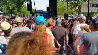 Shake It Little Tina