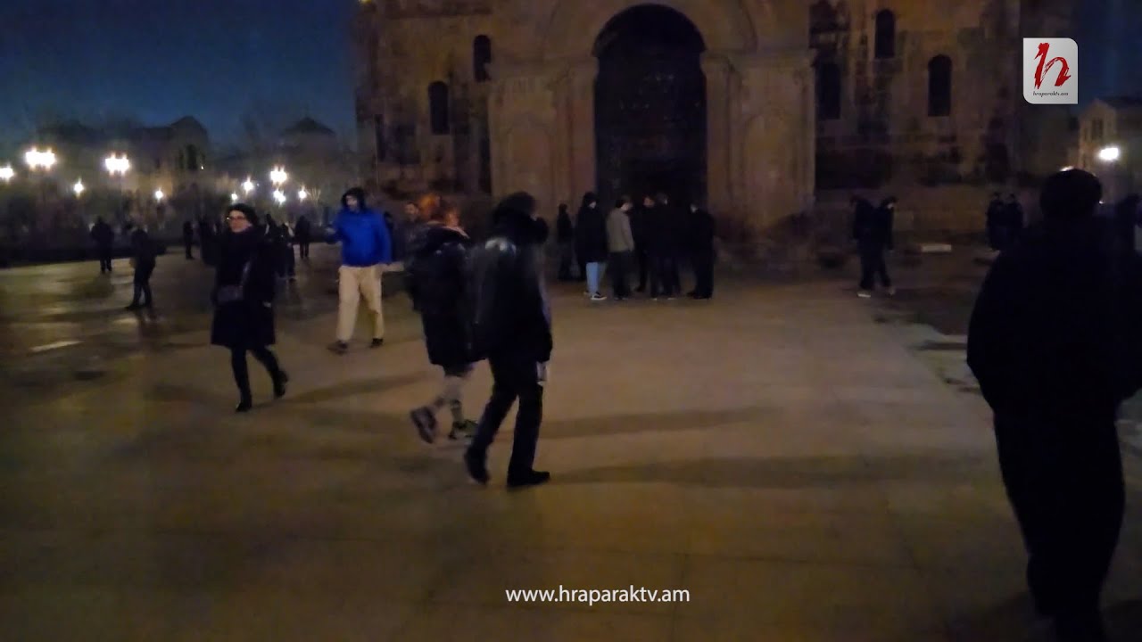 Ավարտվեց ձախողված գրոհը, Մայր Աթոռի վեհարանում ժողով է