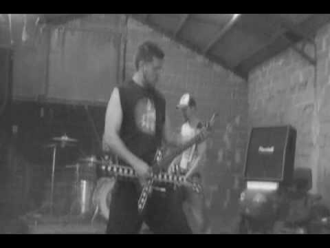 9000 John Doe - Overhaulin (music video 09)