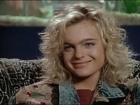 Shauni & Eddie - First Kiss! Shauni kisses Eddie