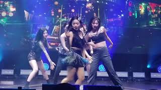 Download lagu RED VELVET - Bad Boy (English Version) @Redmare LA Day 2 (Angle 2) mp3 Download lagu RED VELVET - Bad Boy (English Version) @Redmare LA Day 2 (Angle 2) mp3
