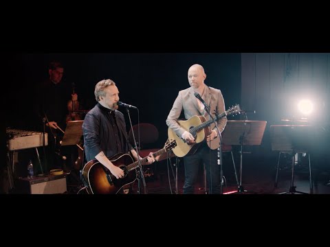 Tomas Andersson Wij & Lars Winnerbäck - Nu dör en sjöman - Live