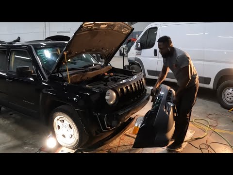 2017 Jeep Patriot how to take the front bumper and grill off