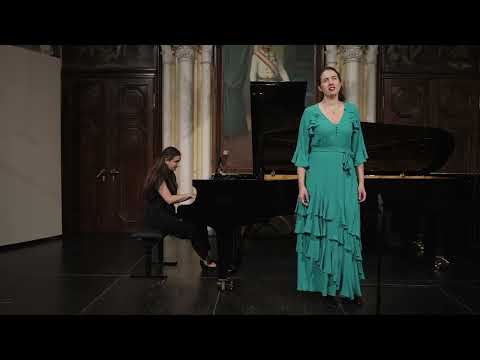 Richard Strauss - Mädchenblumen, I. Kornblumen (Vassia Alati - Zsófia Faragó)